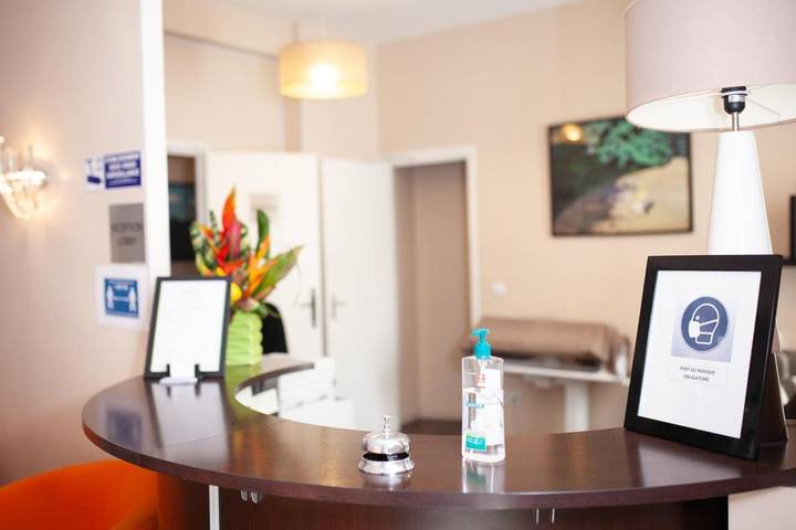 Hôtel pour 2 personnes, avec jardin et terrasse, animaux acceptés à Choisy-le-Roi - 2