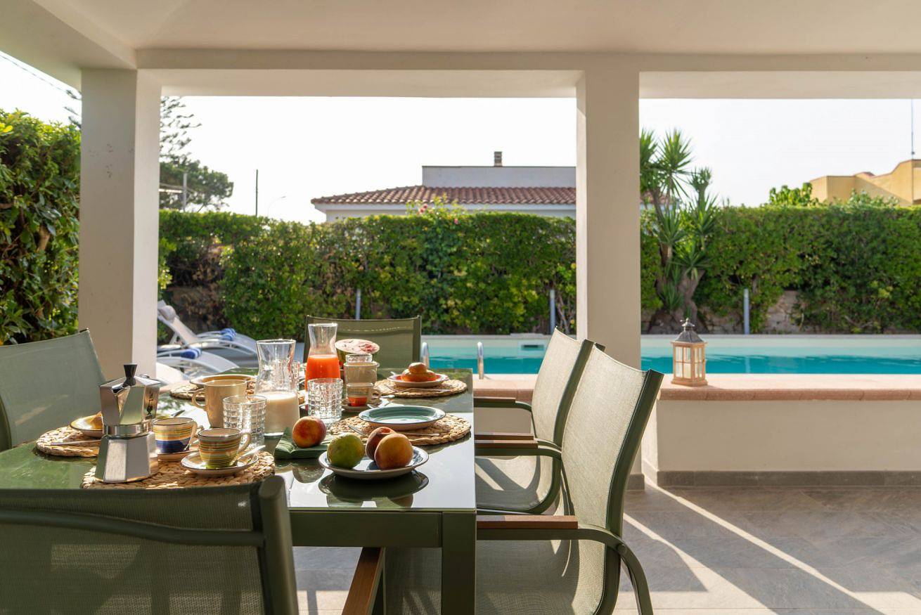 Villa Due Mari - Rifugio al mare con piscina privata in Siracusa, Siracusa e dintorni