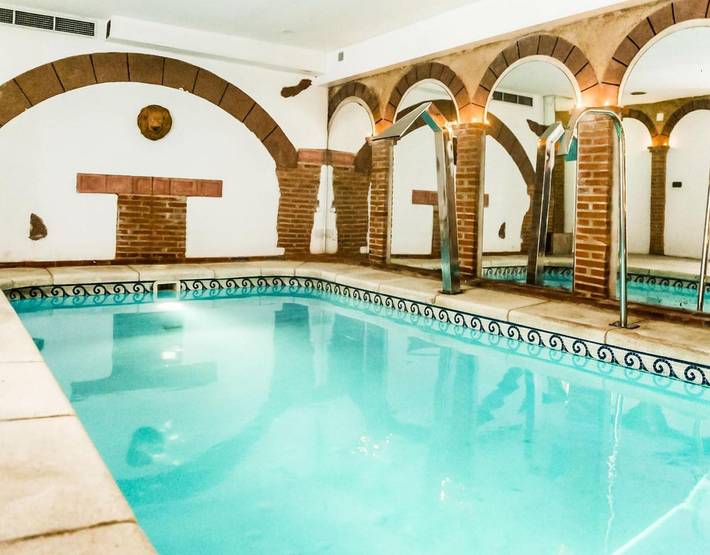 Casa rural para 12 personas, con jacuzzi además de balcón y sauna, Familias con niños en Castilla y León - 3