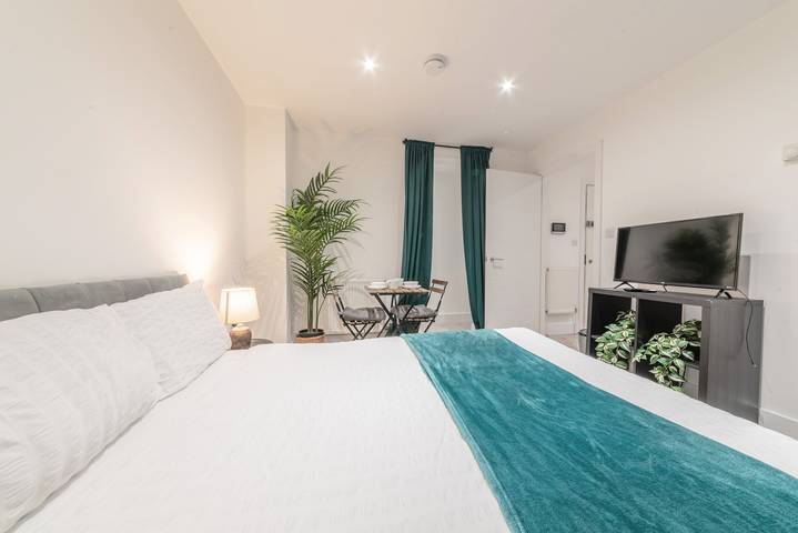 Apartamento vacacional entero, Central - Stay 2 - Paid Parking - Near Transport in Kent