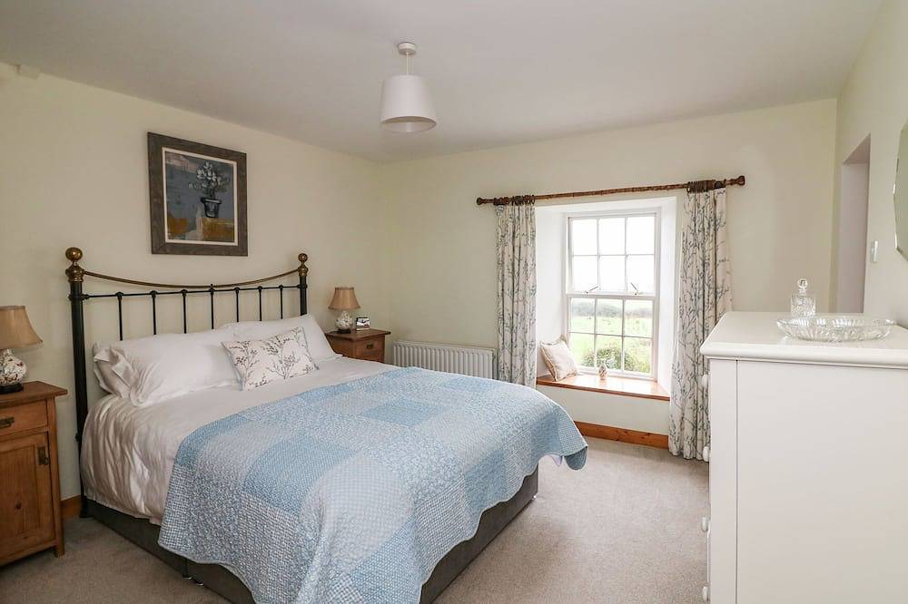 Ballintlea, pet friendly in Dungarvan, County Waterford in County Waterford