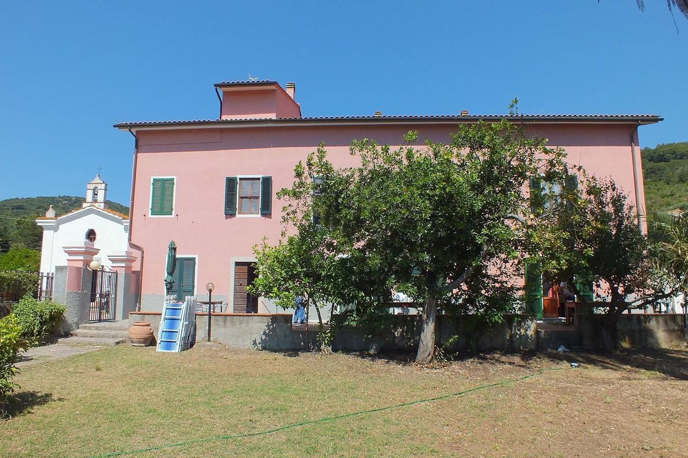 Appartamento intero, Appartamento con ampio giardino in comune - Appartamento Cm2b in Gli Alzi, Campo nell'Elba