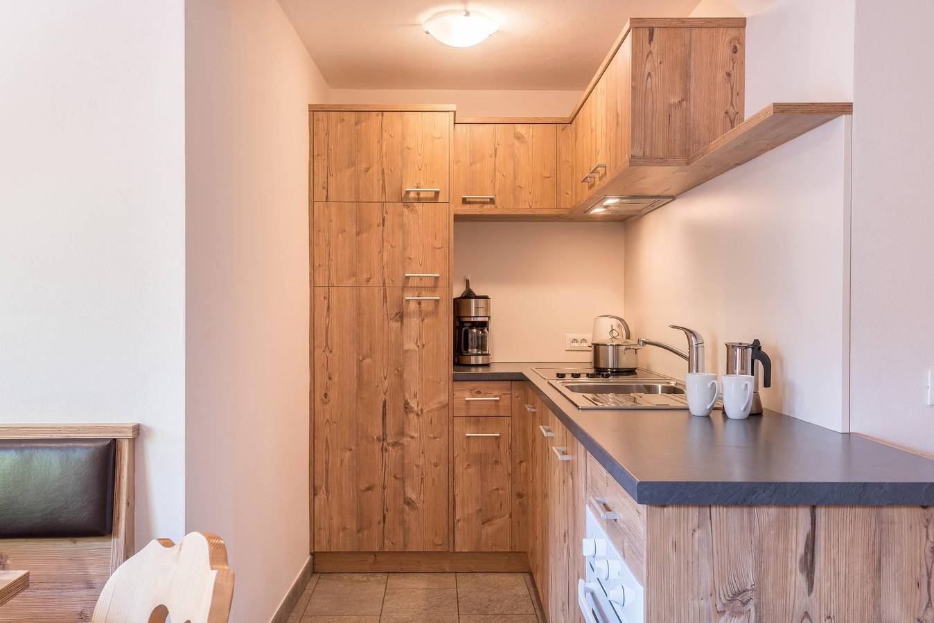 Appartement entier, Appartement "Ringelblume Biohof Unterspisser" avec vue sur les montagnes, balcon et Wi-Fi in San Pietro in Valle, Laion