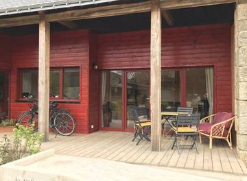 Gîte pour 3 personnes, avec terrasse et jardin à Kergrist