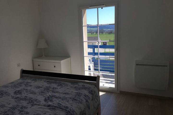 Location de vacances pour 8 personnes, avec jacuzzi dans Laviron - 3