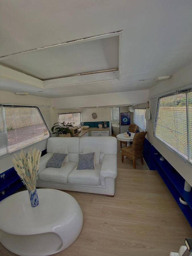 Bateau pour 2 personnes, avec vue et terrasse dans l' Aude - 3