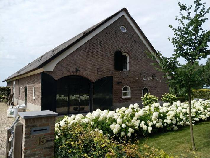 Vakantiehuis voor 3 personen, met Terras en Tuin in Wijchen