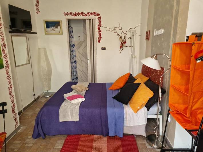 Chambre d’hôte pour 2 personnes, avec vue et balcon, adapté aux familles à Turin - 4