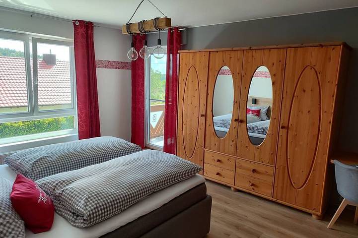 Ferienwohnung für 4 Personen, mit Balkon und Sauna in Litzendorf - 2