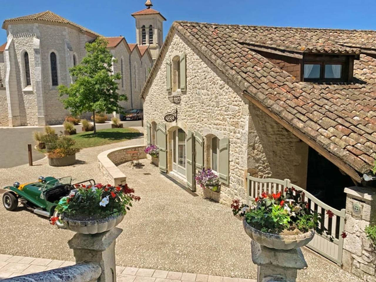 Maison de luxe avec vue sublime et piscine privé in Roquecor, Tarn-et-Garonne