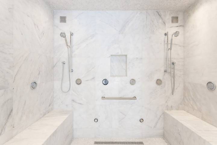 Maison de vacances pour 30 personnes, avec jacuzzi ainsi que sauna et balcon dans Floride