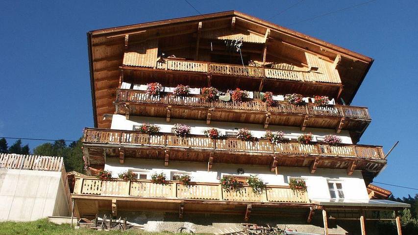Ferienhaus für 3 Personen, mit Balkon und Ausblick in Innervillgraten