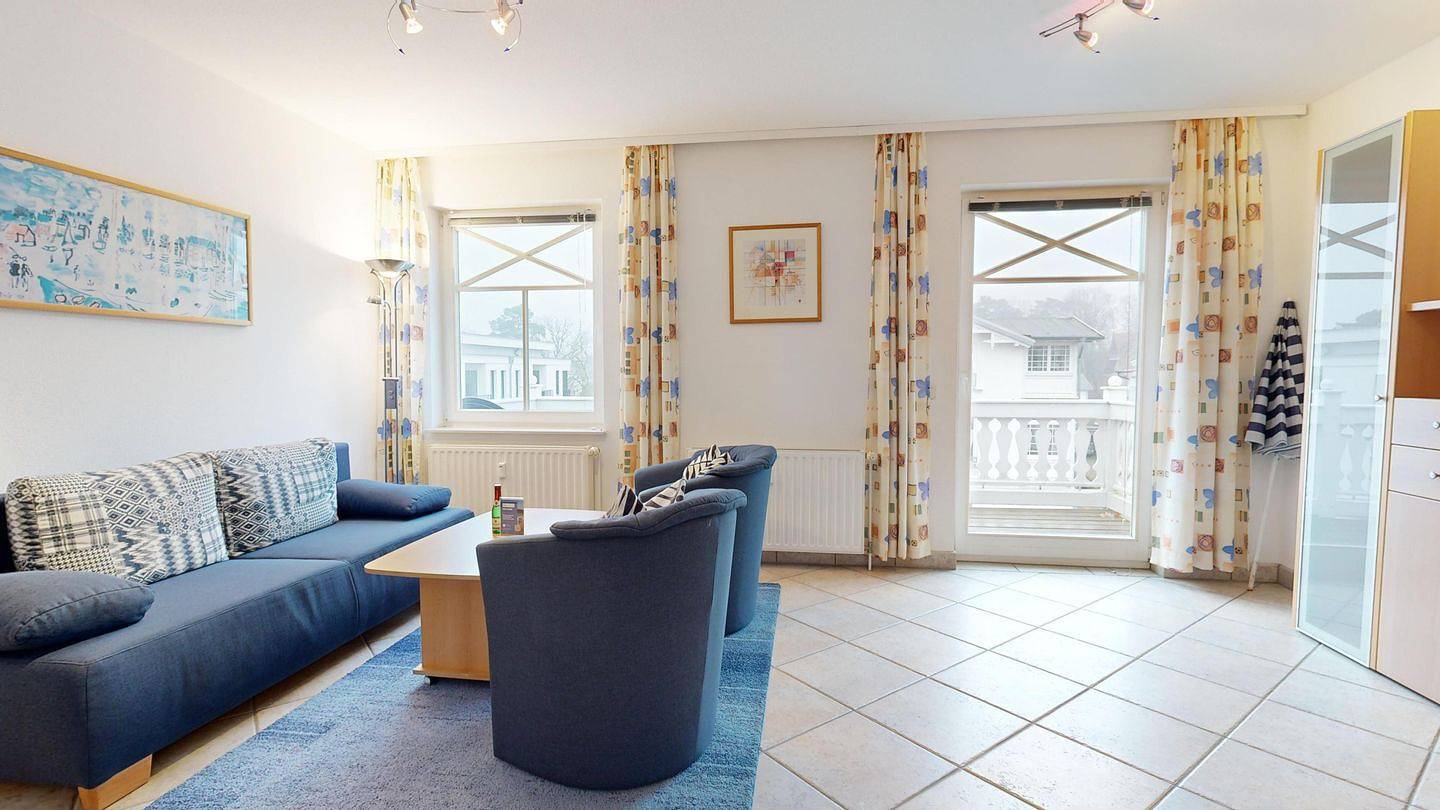 Ganze Wohnung, Strandnahe Ferienwohnung mit Südbalkon und Sauna im Haus in Ostseebad Binz, Binz
