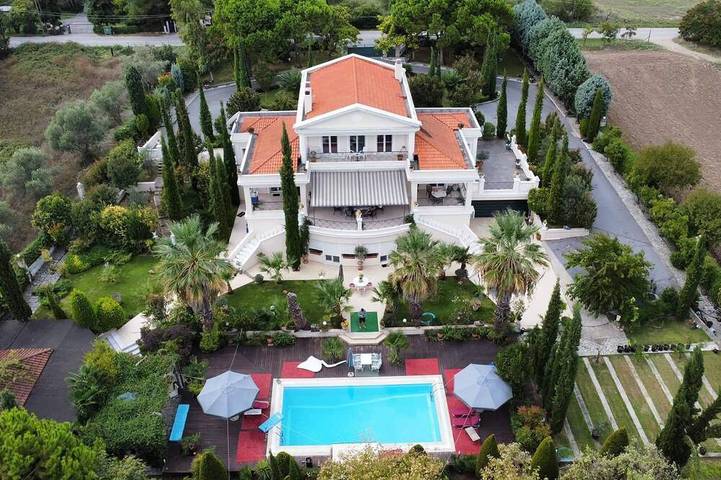 Villa pour 12 personnes, avec jardin - 1