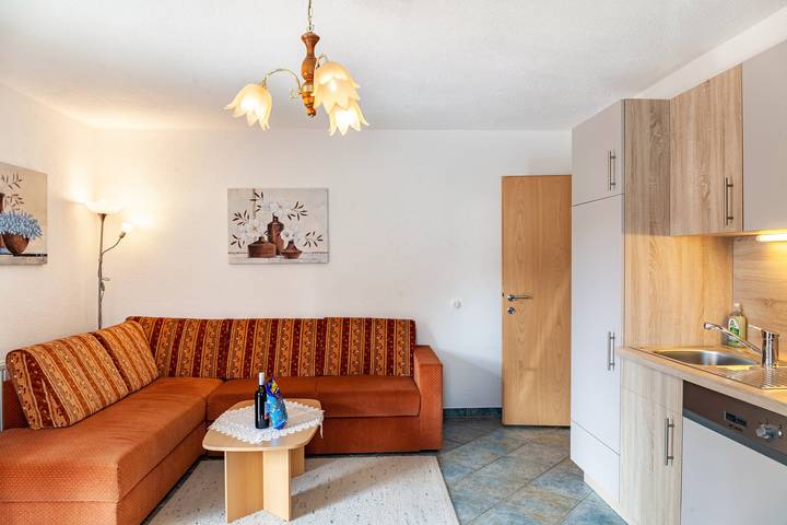 Ganze Wohnung, Ferienwohnung "Sterngucker Suite" mit Bergblick, Gemeinschaftsgarten und WLAN in Leutasch, Innsbruck Land