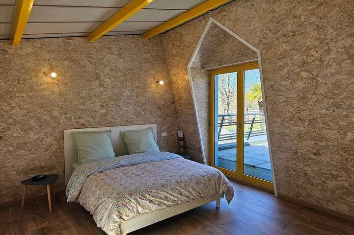 Grande villa avec piscine chauffée et jacuzzi pour 15 personnes in La Tessoualle, Région de Cholet