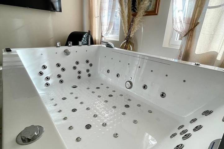 Maison de vacances pour 4 personnes, avec jacuzzi - 1