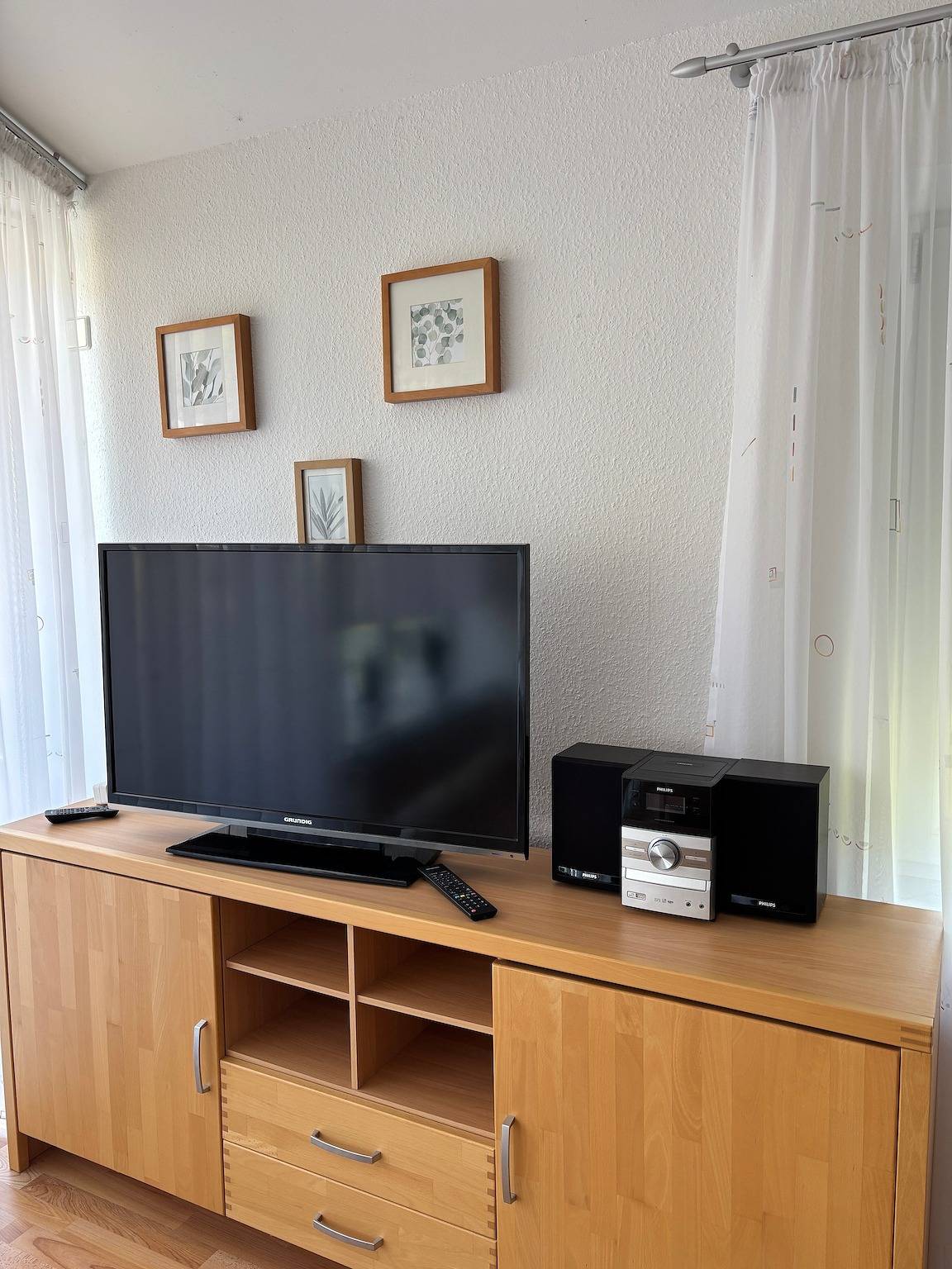 Ganze Wohnung, Ferienwohnung 'Dahlie' mit Balkon und Wlan in Sipplingen, Region Bodensee-Oberschwaben