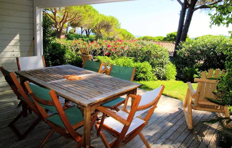 Chalet pour 6 personnes, avec jardin et piscine à Gassin - 4