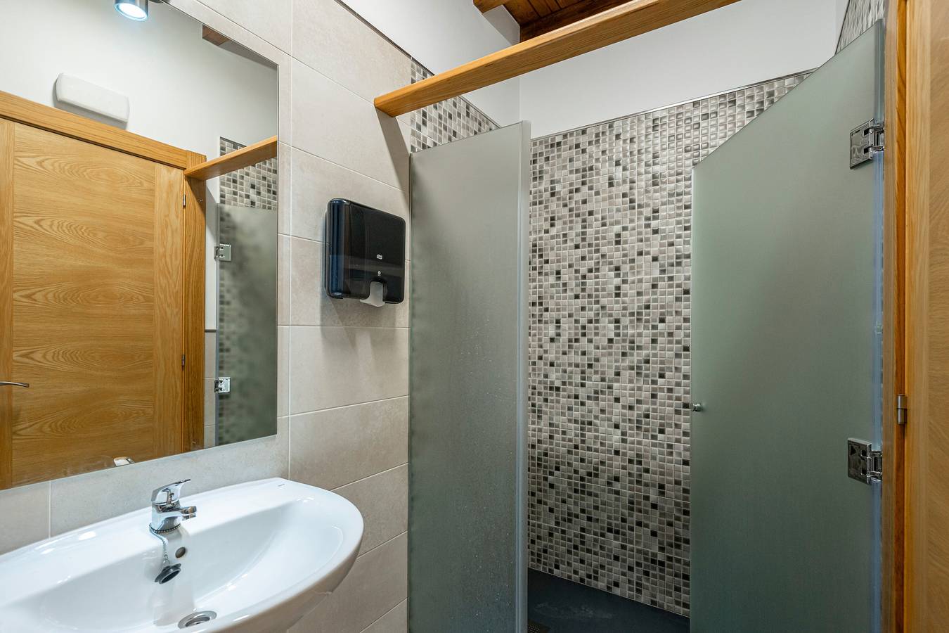 Zimmer 'Habitacion 3' mit Bergblick, Wi-Fi und Klimaanlage in Villaviciosa, Costa Verde (Spanien)