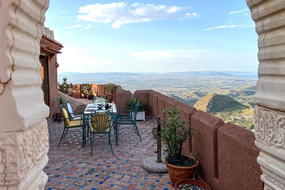 Gorgeous home in Turre in Cortijo Cabrera, Turre
