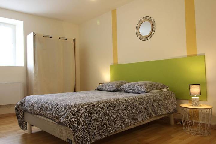 Location de vacances pour 5 personnes, avec jardin à Saint-Ciers-sur-Gironde - 3