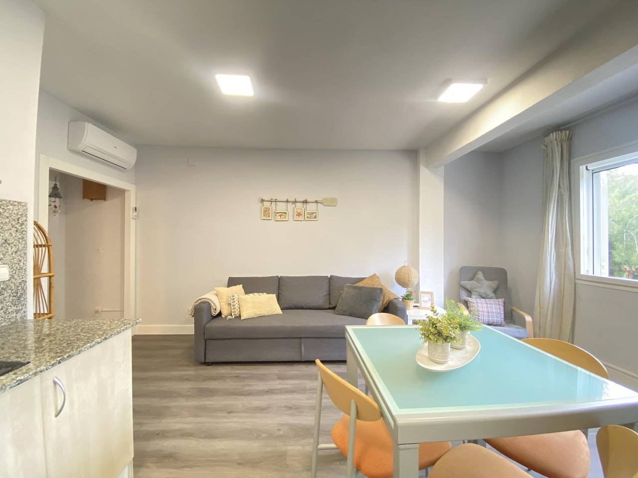 Ganze Ferienwohnung, Ferienwohnung für 5 Personen mit Balkon/Terrasse in Platja de la Mora (Tarragona), Tarragona