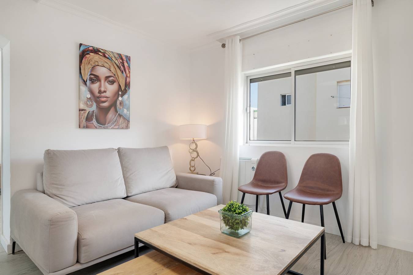 Apartamento entero, Apartamento 'Piso Acogedor Tarifa Centro' con Wi-Fi in Playa de Los Lances, Tarifa