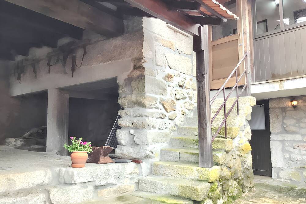 Homerez - Casa em Águeda, piscina in Macieira de Alcoba, Préstimo e Macieira de Alcoba