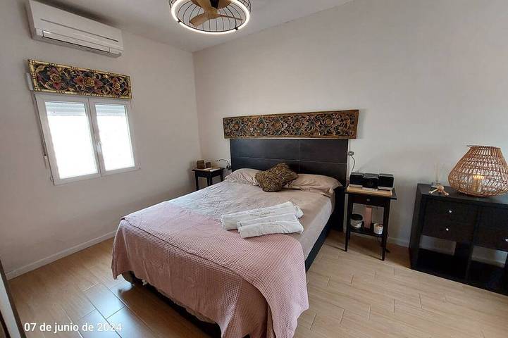 Gîte pour 2 personnes, avec jardin ainsi que balcon et jacuzzi à Paterna - 2