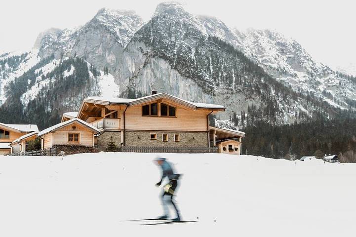 Chalet für 6 Personen, mit Garten und Sauna sowie Balkon
