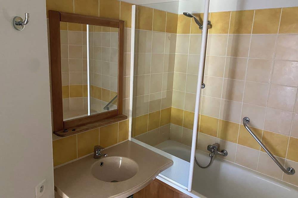 Apartamento entero, Studio Monflanquin, résidence du lac in Monflanquin, Región de Villeneuve-sur-Lot