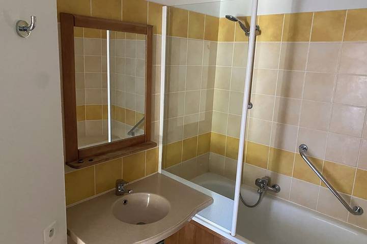 Apartamento entero, Studette 5 people in Monflanquin - Heated swimming pool, parking & free wifi in Monflanquin, Región de Villeneuve-sur-Lot