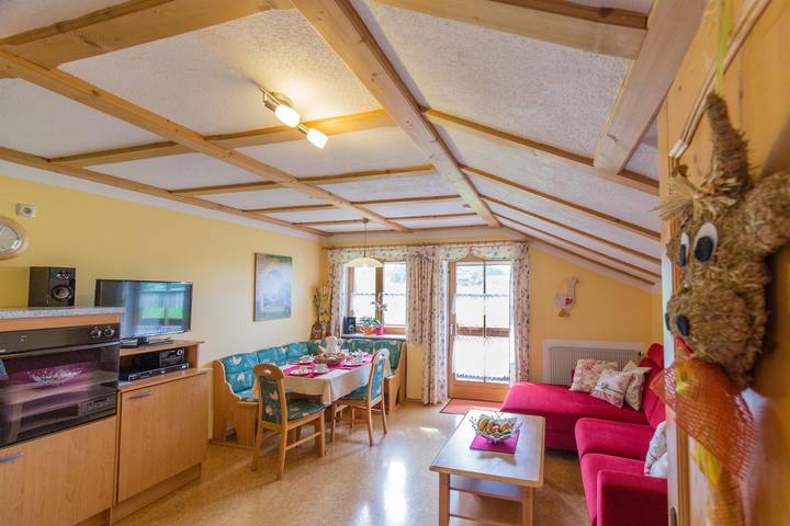 Ferienwohnung für 4 Personen, mit Balkon und Garten - 1