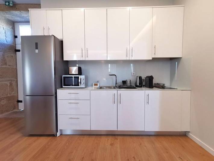 Gîte pour 4 personnes, avec terrasse ainsi que jacuzzi et jardin dans Sernancelhe - 4