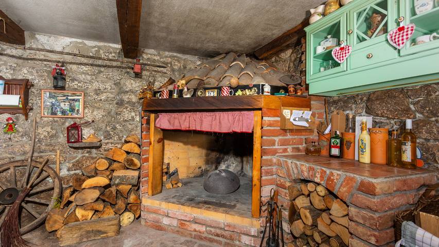 Casa Dea by Villas Guide in Icici, Primorje-Gorski Kotar