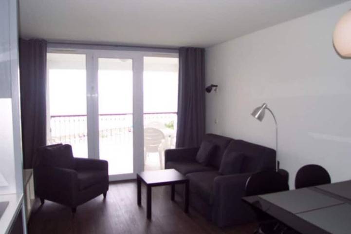 Gîte pour 4 personnes, avec terrasse dans Plage des Sables Blancs (Douarnenez) - 3
