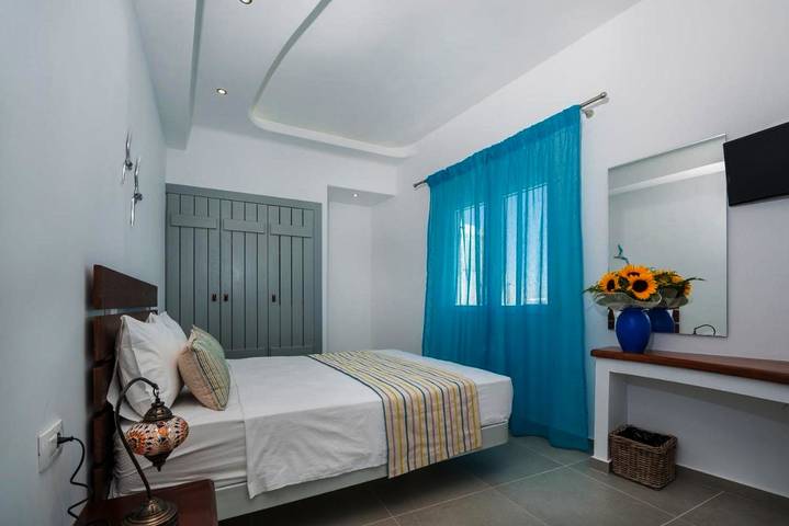 Maison d’hôte pour 3 personnes, avec terrasse à Thera - 2