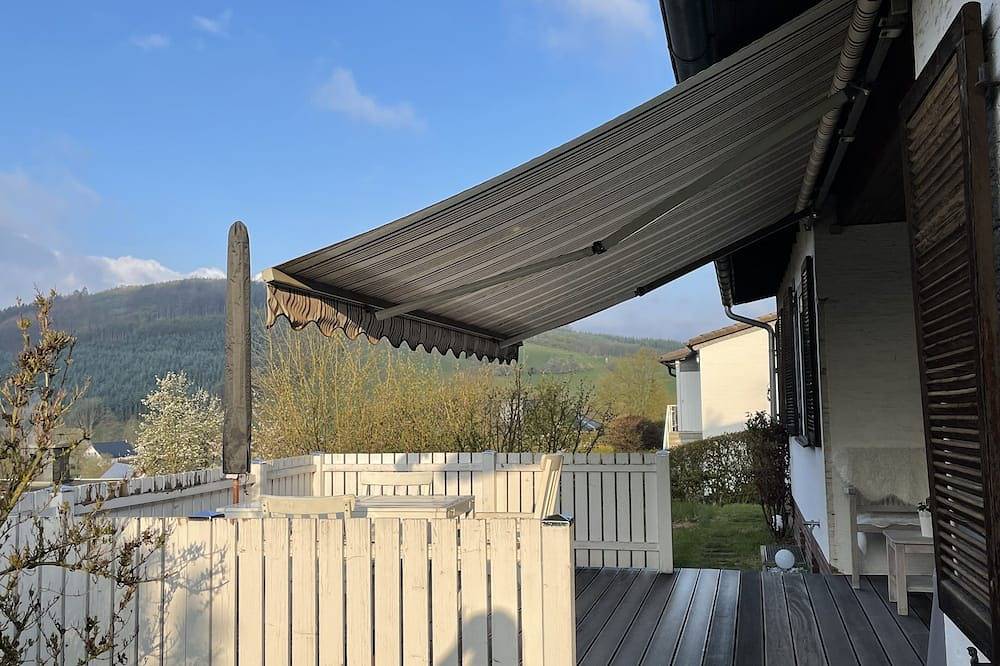 Charmantes Ferienhaus am Waldesrand in Dörnholthausen im schönen Rothaargebirge in Sundern, Sorpesee