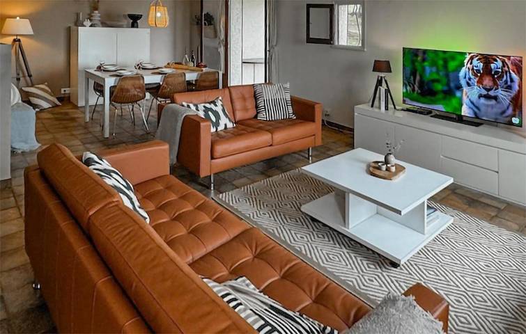 Location de vacances pour 7 personnes, avec piscine, animaux acceptés à Cesseras - 4