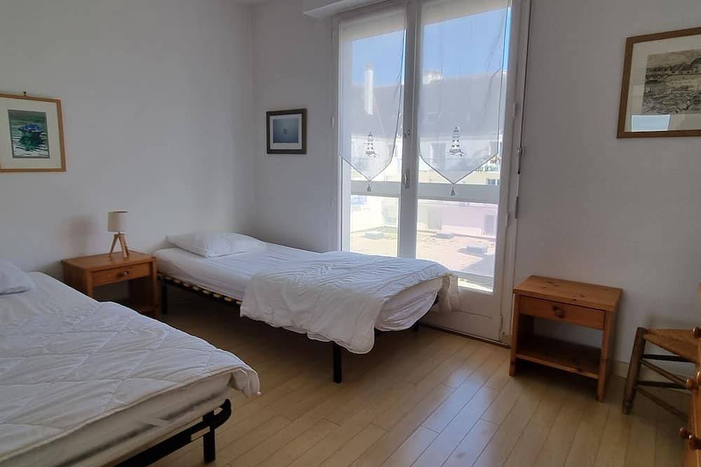 Appartement entier, Très Bel Appartement 2 Chambres Balcon vue mer au Centre de Concarneau in Concarneau, Région de Quimper