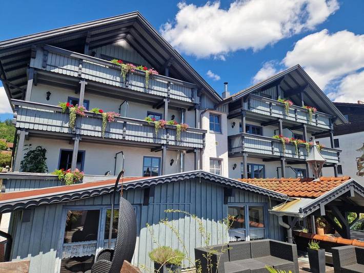 Bnb, mit Balkon und Terrasse sowie Garten und Ausblick in Bodenmais - 3