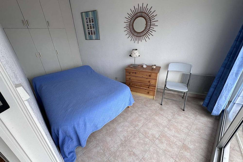 Entire apartment, Cozy apartment for 4 with parking in Port Camargue in Port Camargue, Le Grau-du-Roi