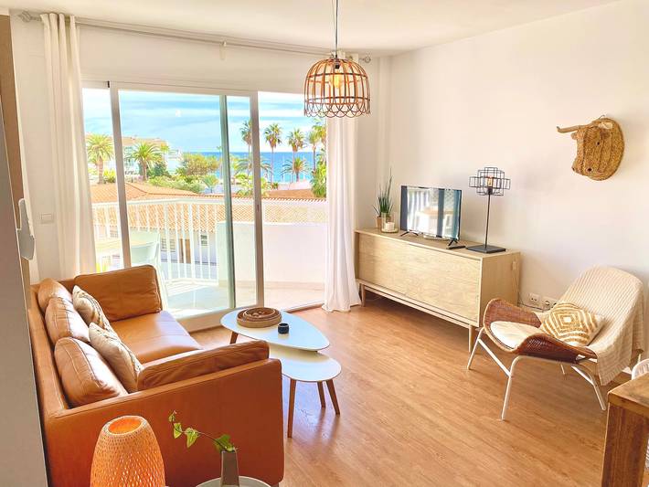 Entire apartment, Apartment "511 Torresol" with Sea Views, Shared Pool, and Wi-Fi in Playa de la Torrecilla, Nerja