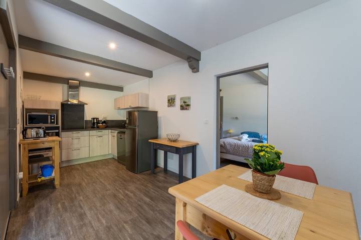 Hütte für 2 Personen, mit Ausblick und Garten im Jura - 4