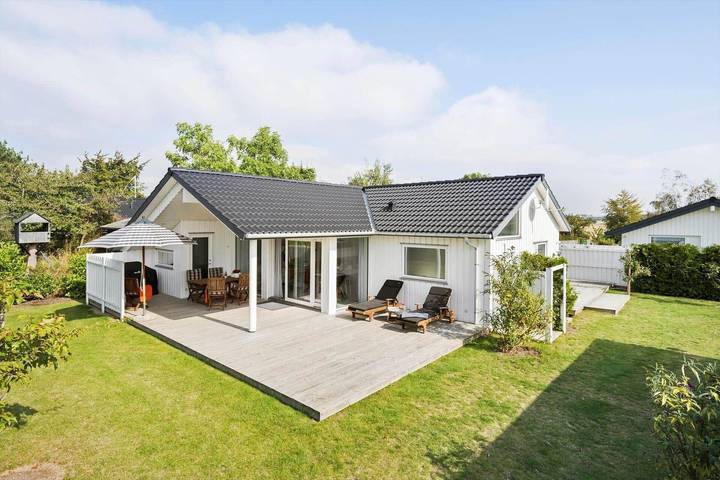 Ferienhaus für 6 Personen, mit Terrasse und Garten - 1