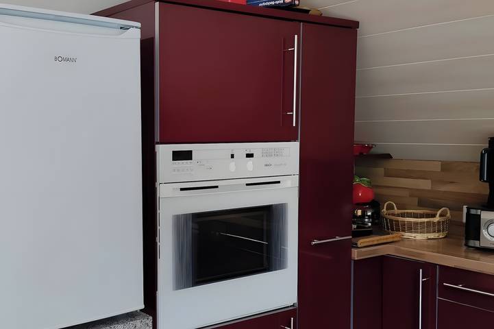 Ganze Wohnung, Wohnung im Grünen unterm Rosenstein mit Bergblick, privater Terrasse und Wlan in Lautern, Heubach