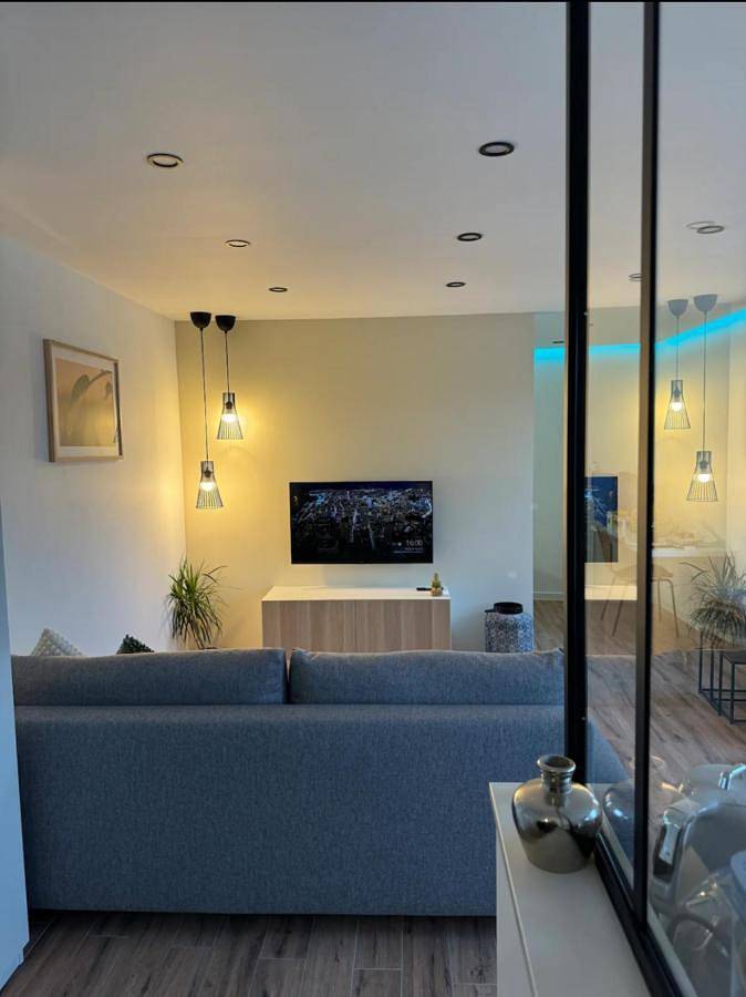 Apartamento inteiro, One-Bedroom Apartment in Saint-Louis, Mulhouse (Região)