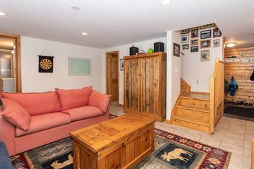 Cottage for 8 Guests in Gravenhurst, Muskoka, Picture 2