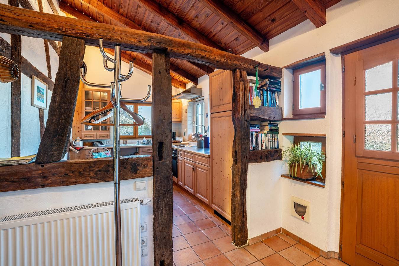 Ganze Wohnung, Ferienwohnung 'Fleurie' mit Gemeinschaftsterrasse, Gemeinschaftsgarten und Wi-Fi in Schwabwiller, Betschdorf